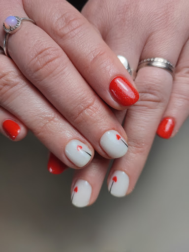 Maud B - Thumbnail