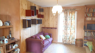 Photo n°22 de ATELIER MAISON ROUGE à Brinay (Magasin d'ameublement et de décoration)