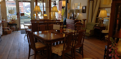 The Salvage Yard Antiques - United States