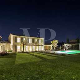 Photo n°17 de Von Peerc Immobilier à Saint-Rémy-de-Provence (Agence immobilière)