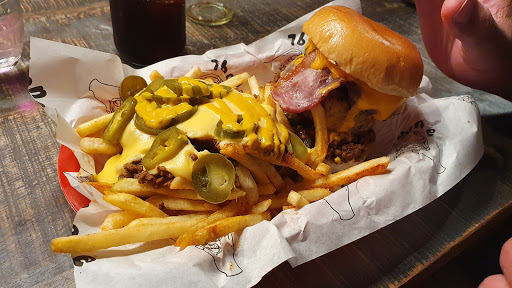 7Bone Burger Co. Northampton - Thumbnail