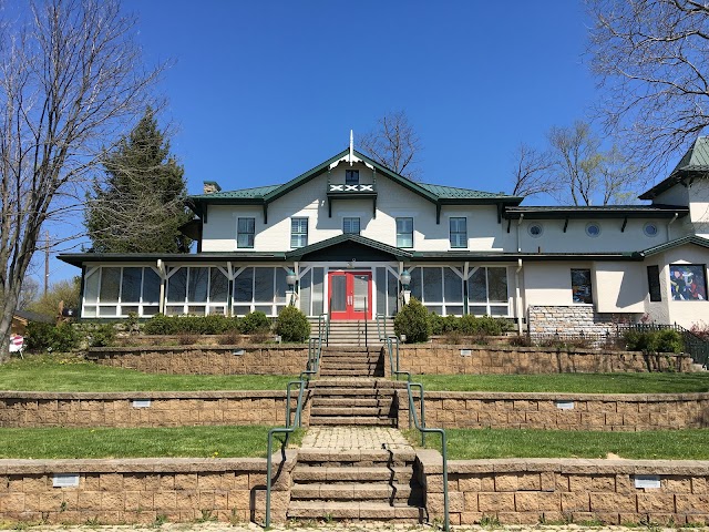 Behringer-Crawford Museum