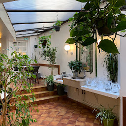 Photo n°18 de Self Longchamp à Paris (Cafétéria)