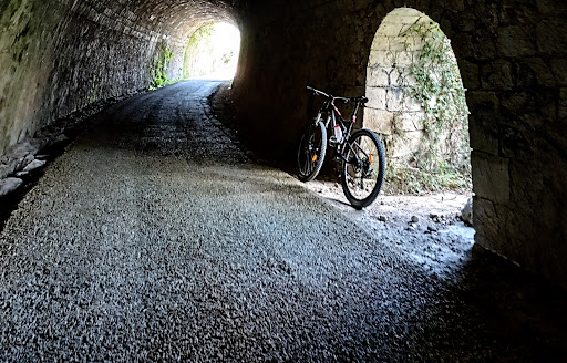 PISTA CICLABILE VALLE DELL'ANAPO - Thumbnail