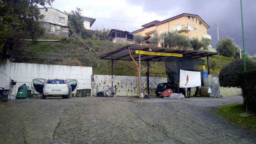 Autolavaggio L'Oasi del Futuro