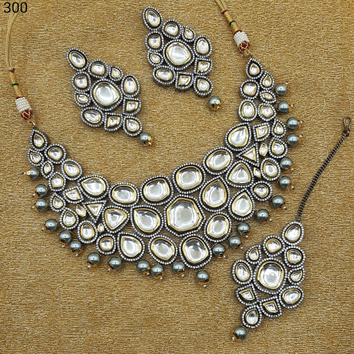 Kundan antiqe set  post image
