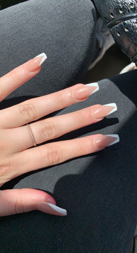 Tip And Toe Nails - Thumbnail