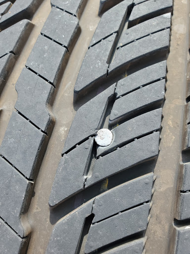 Justin's Tire & Auto - Thumbnail