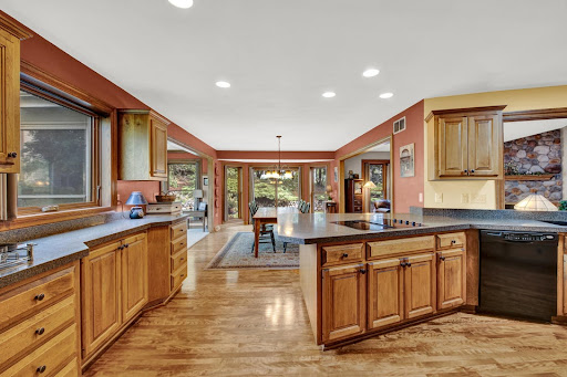 Nied Real Estate: Luxury & Lakefront Realtor - EXP Realty - Thumbnail