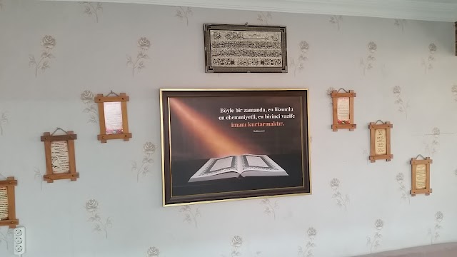 KADIKÖY MEDRESESİ