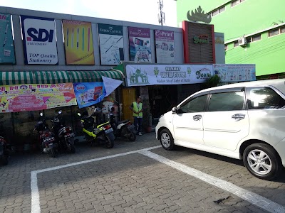 Photos of DEONI