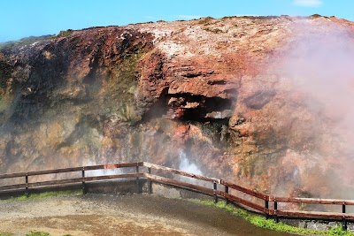 Photos of Deildartunguhver