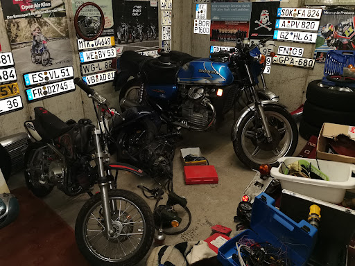 Ulrich Reinöhl Motoreninstandsetzung - Thumbnail