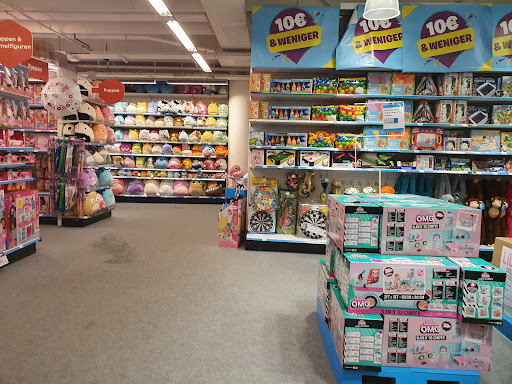 Smyths Toys Superstore Siegen Gallery - Germany