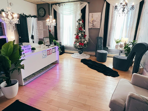 The Relaxalon