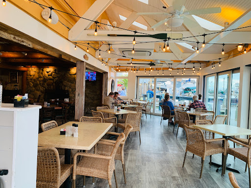 Pirates Cove Restaurant and Dock Bar