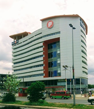 Orange Height, Fidelity Bank, Tesano, Author: Kwamina Arthur