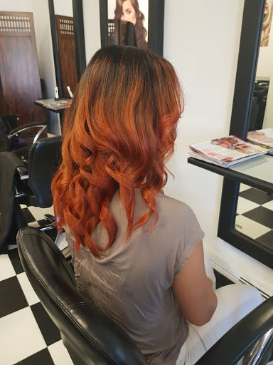 Colour Chic Hair and Beauty - Thumbnail