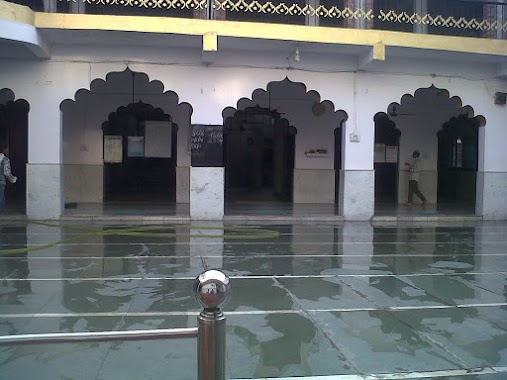 Imli Wali Masjid, Author: Ar Anasri