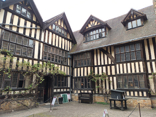 Hever Castle & Gardens - Thumbnail