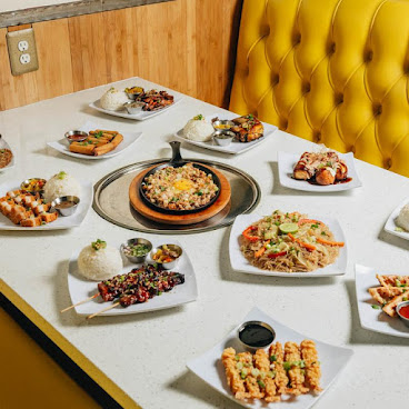 Tambayan Filipino Food by null