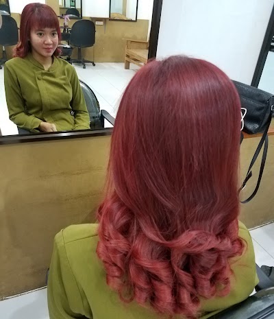 Photos of Tony Undercut Men's hairstyles & Beauty salon