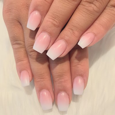 Q Nail & Spa