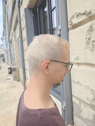 Photo n°4 de Double jeu coiffure à Marmande (Salon de coiffure)