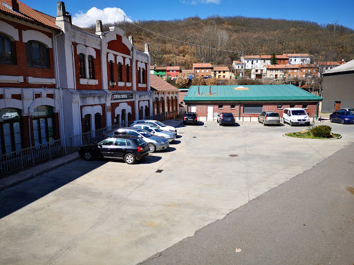 Aparcamiento de la Plaza del Pintor Brosio