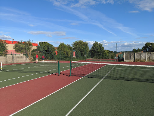 Tadcaster Tennis Courts