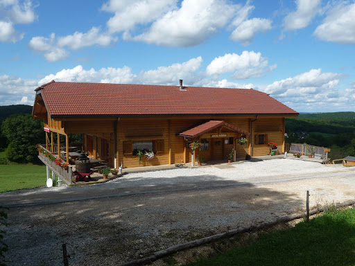 Photo de Domaine Loue Paisible à Quingey (25440)