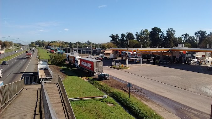 Estacion de Servicio Shell, el 54 Loma Verde, Author: Walter Fernandez