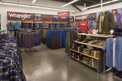 Lee Wrangler Clearance Center