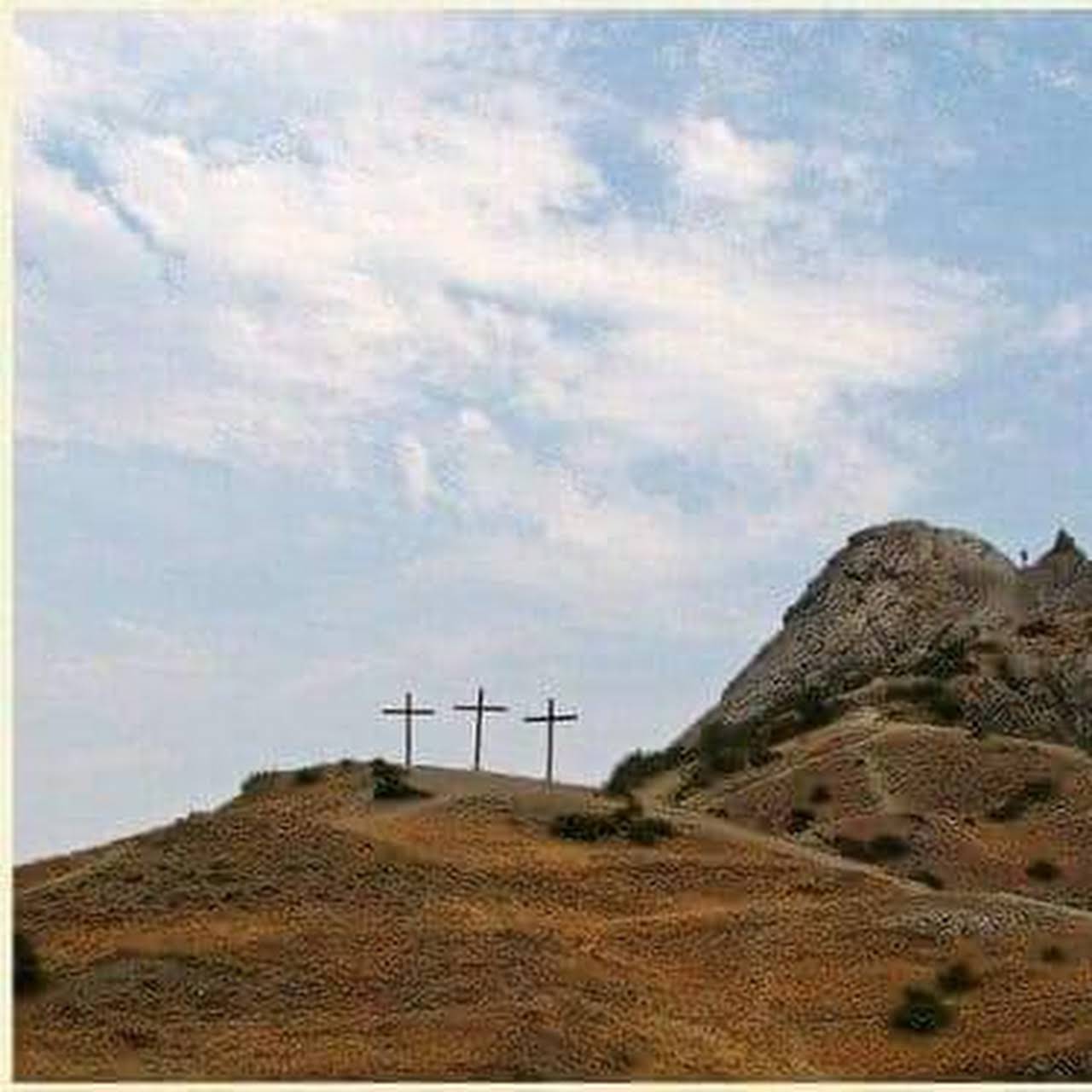 гора голгофа фото в настоящее время