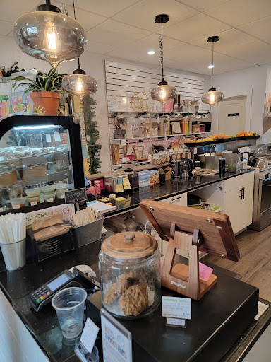 Soltopia juice bar - Thumbnail