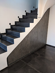 Photo n°19 de La Maison Du Placard SGDB - Meuble Dressing & sous Escalier sur Mesure - 91 à Sainte-Geneviève-des-Bois (Menuisier)