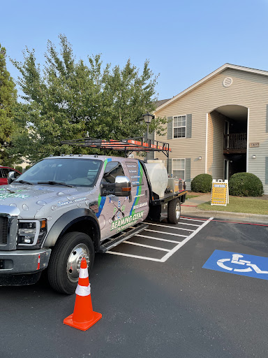 Beaming Clean Power Wash Solutions - Thumbnail