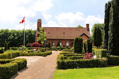 Photos of S&oslash;ndermarkskirken