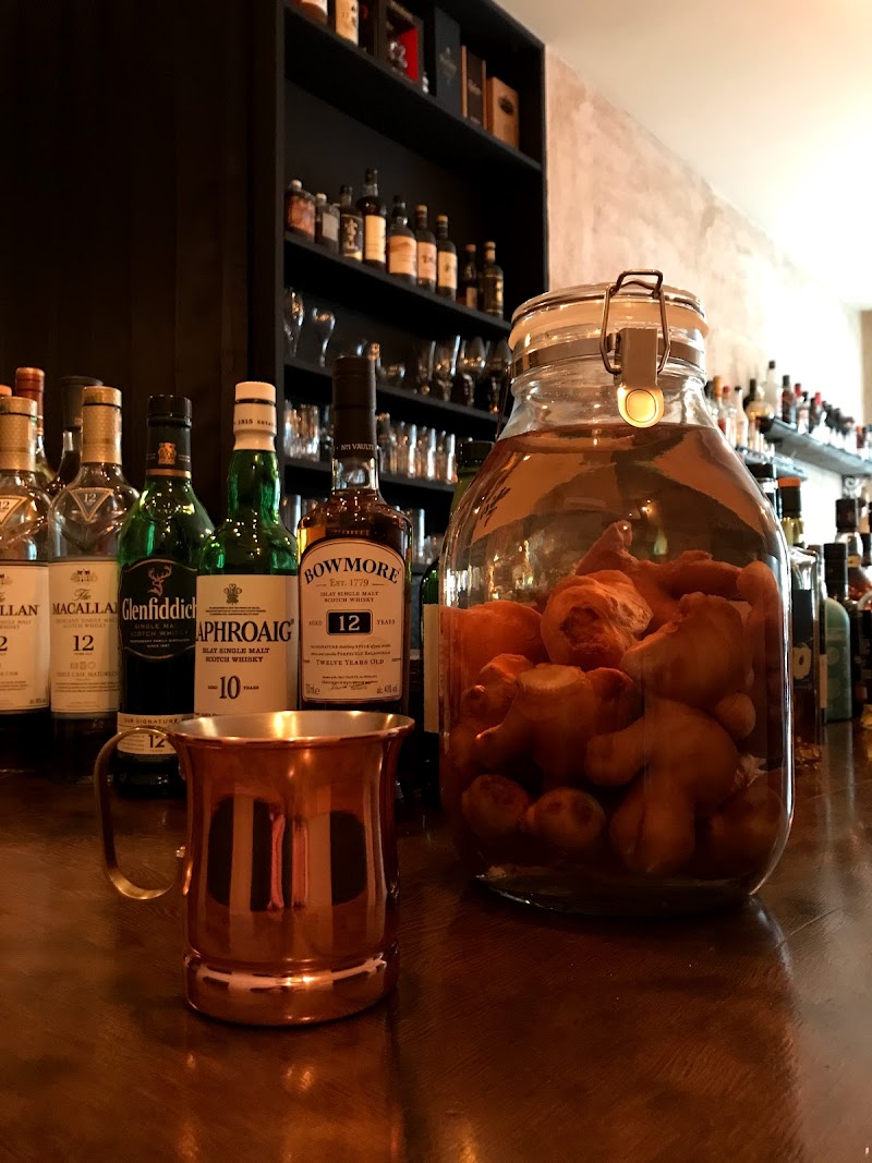 アンダーウッド