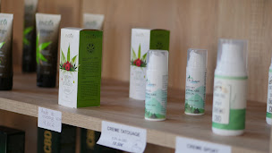 Photo n°23 de CBD'eau Locminé - Magasin de CBD à Locminé (Herboristerie)