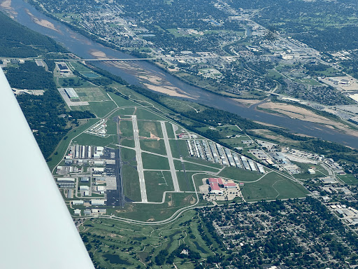 Tulsa Riverside Airport - Thumbnail