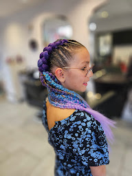 Photo n°38 de Les Ciseaux d'Auré Coiffeur Coloriste à Les Rousses à Les Rousses (Salon de coiffure)