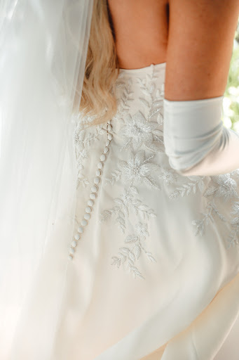 The Blush Linen Bride - Thumbnail