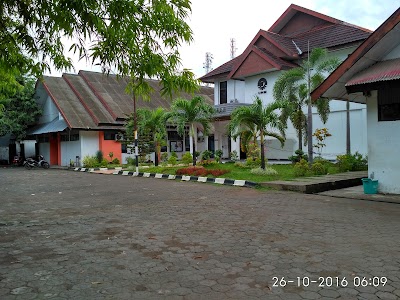 Photos of FIK UNM