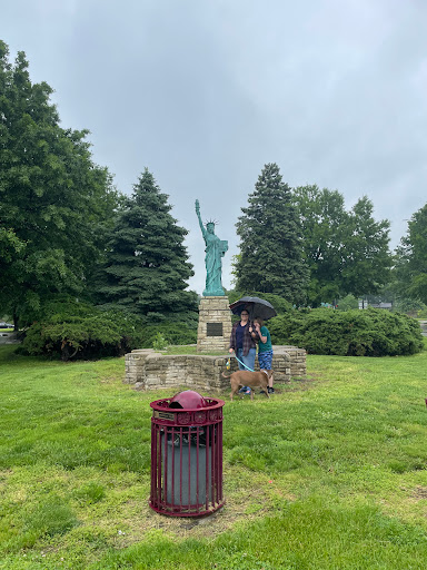 Small Replica Statue of Liberty - Thumbnail