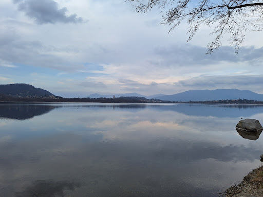 Pista ciclabile lago di Comabbio