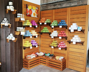 Photo n°11 de La Savonnerie Bourbonnaise à Bourbon-l'Archambault (Fournisseur de produits de beauté)