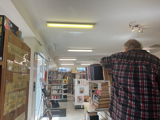 Yellow Door Books & Gifts - Thumbnail
