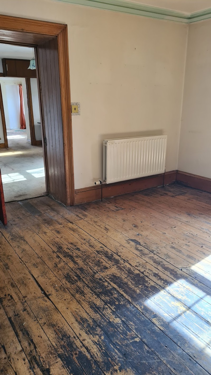 Hoyle Property Clearance & Garden Services photo 2