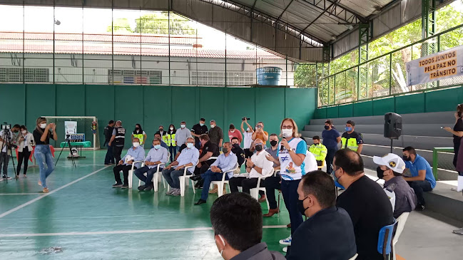 Avaliações sobre Escola Municipal Waldir Garcia em Manaus - Escola